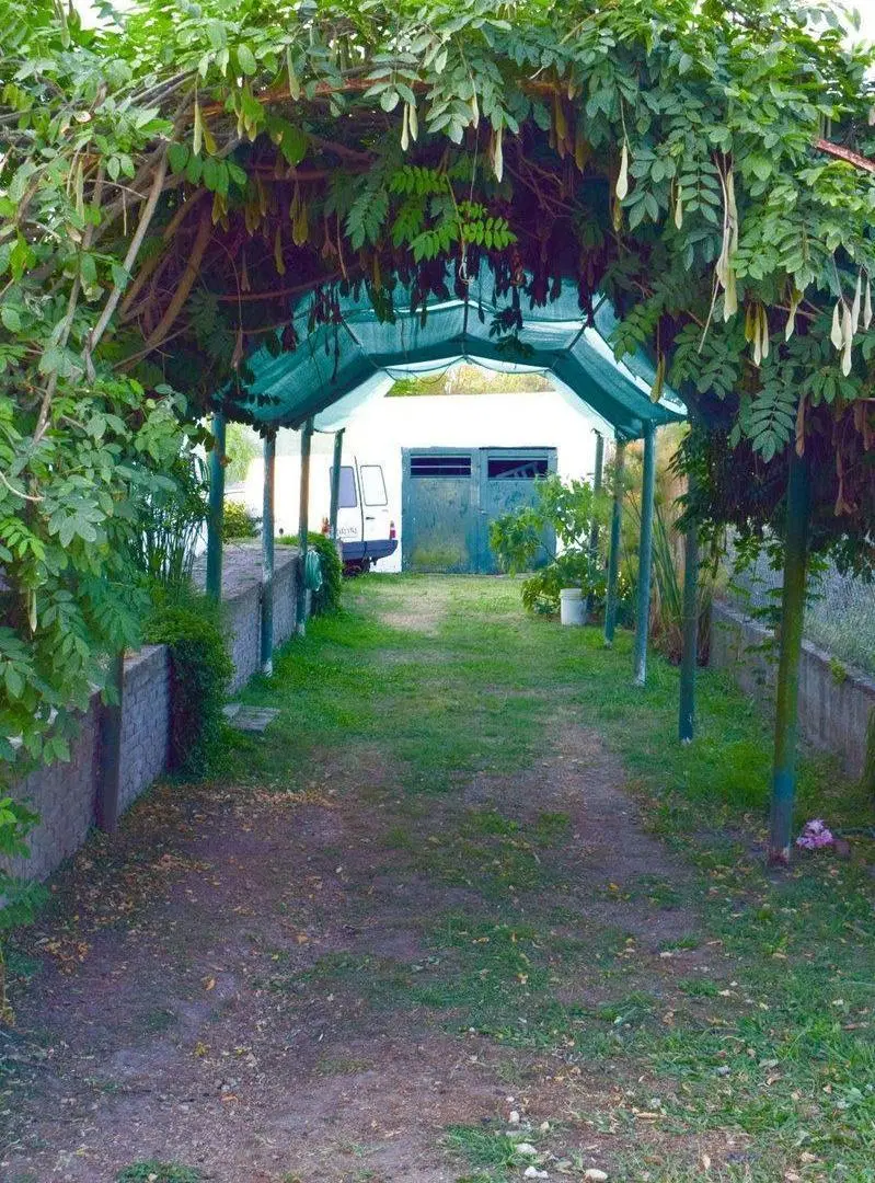 Venta gran casa de 4 dormitorios en Barros Blancos 4