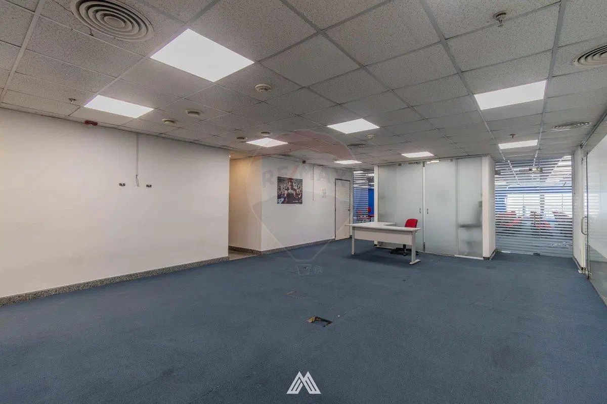 ALQUILER OFICINAS EN CENTRO 4