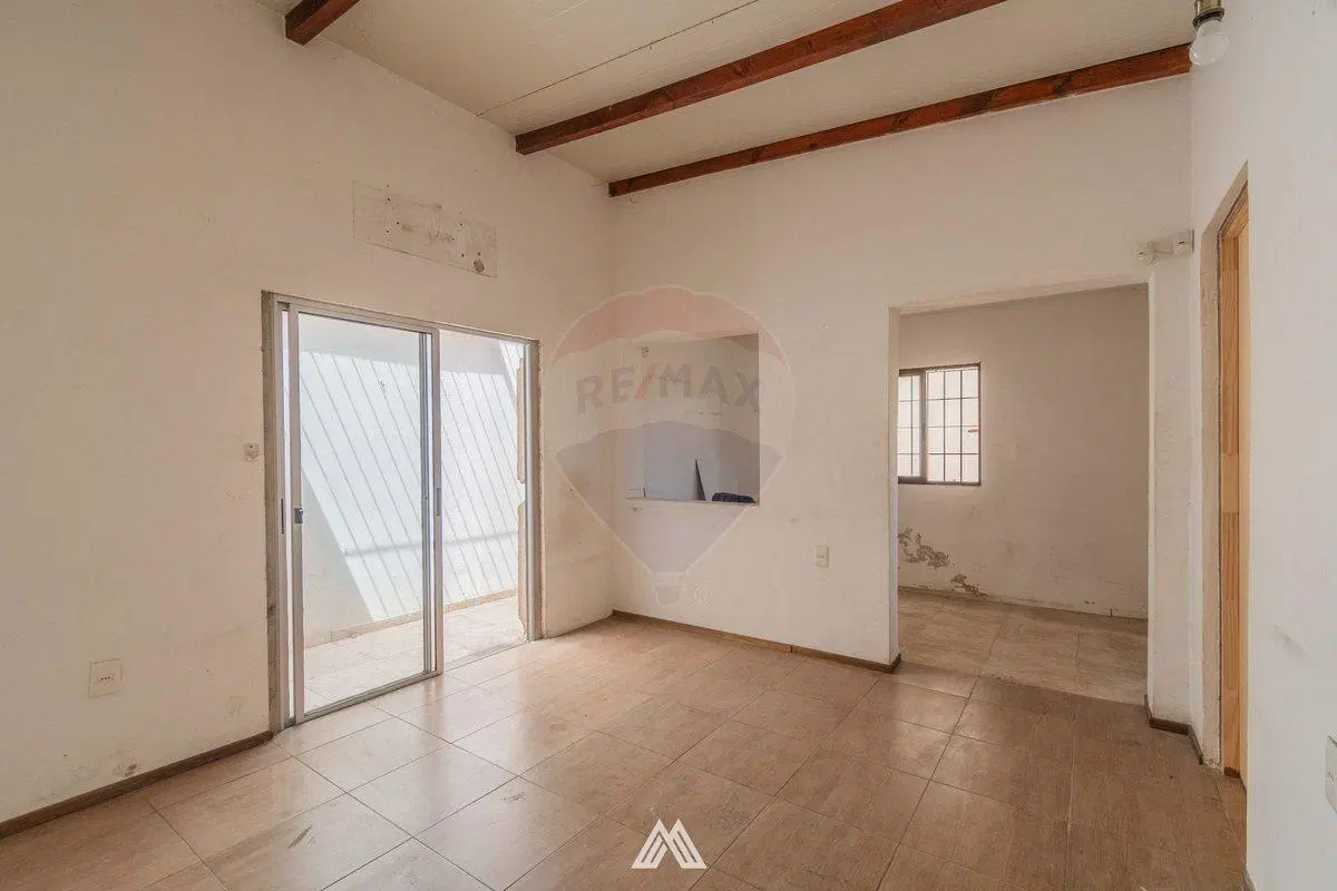 VENTA CASA DOS DORMITORIOS PATIO Y GARAJE CERRITO 3