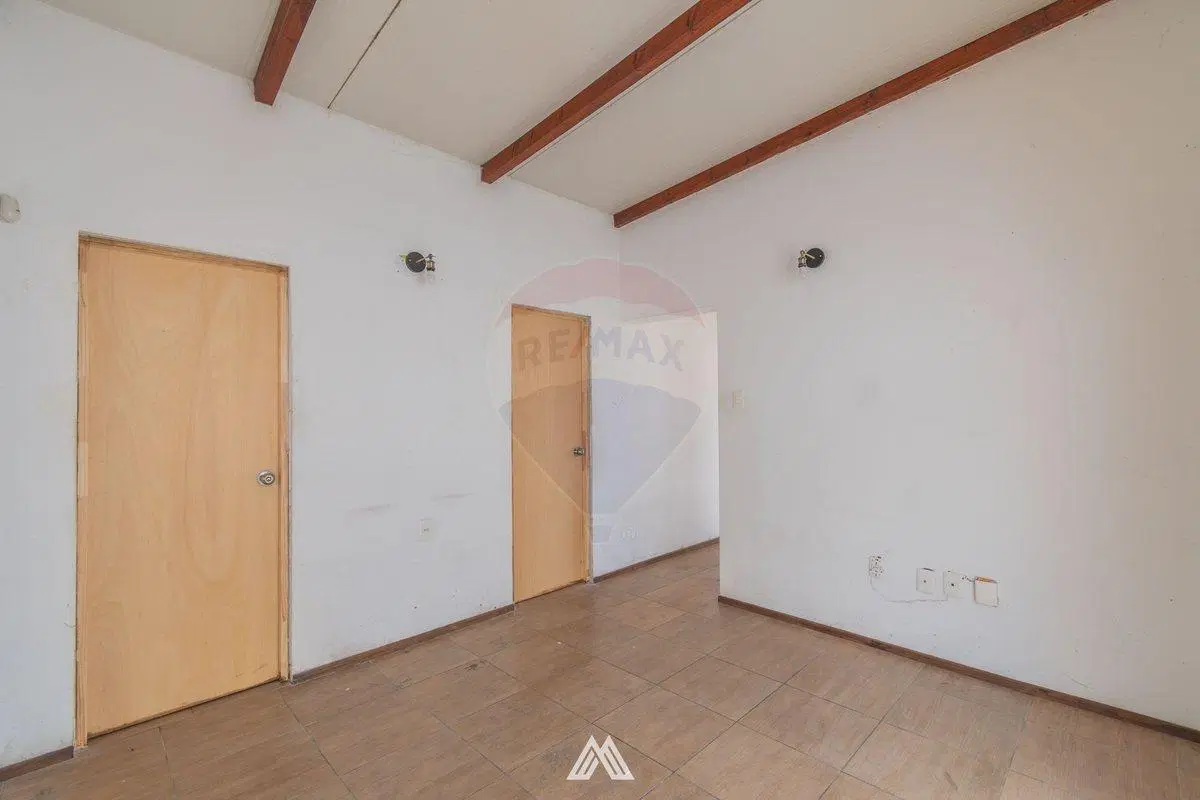 VENTA CASA DOS DORMITORIOS PATIO Y GARAJE CERRITO 5