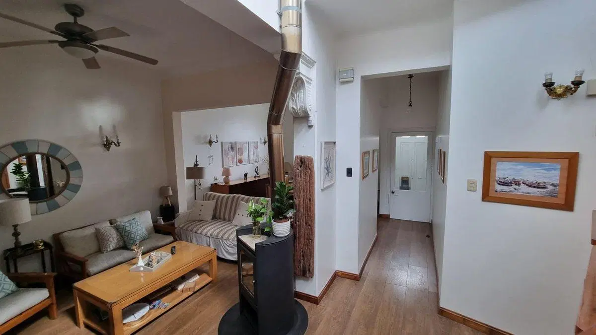 Venta casa Reducto 3 dormitorios, 2 baños, garaje 2