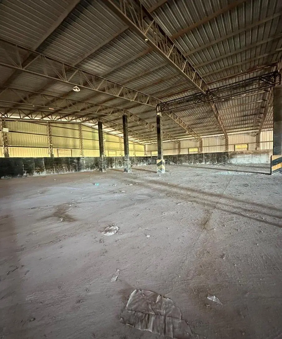 Venta depósitos y gran terreno Fray Bentos 3