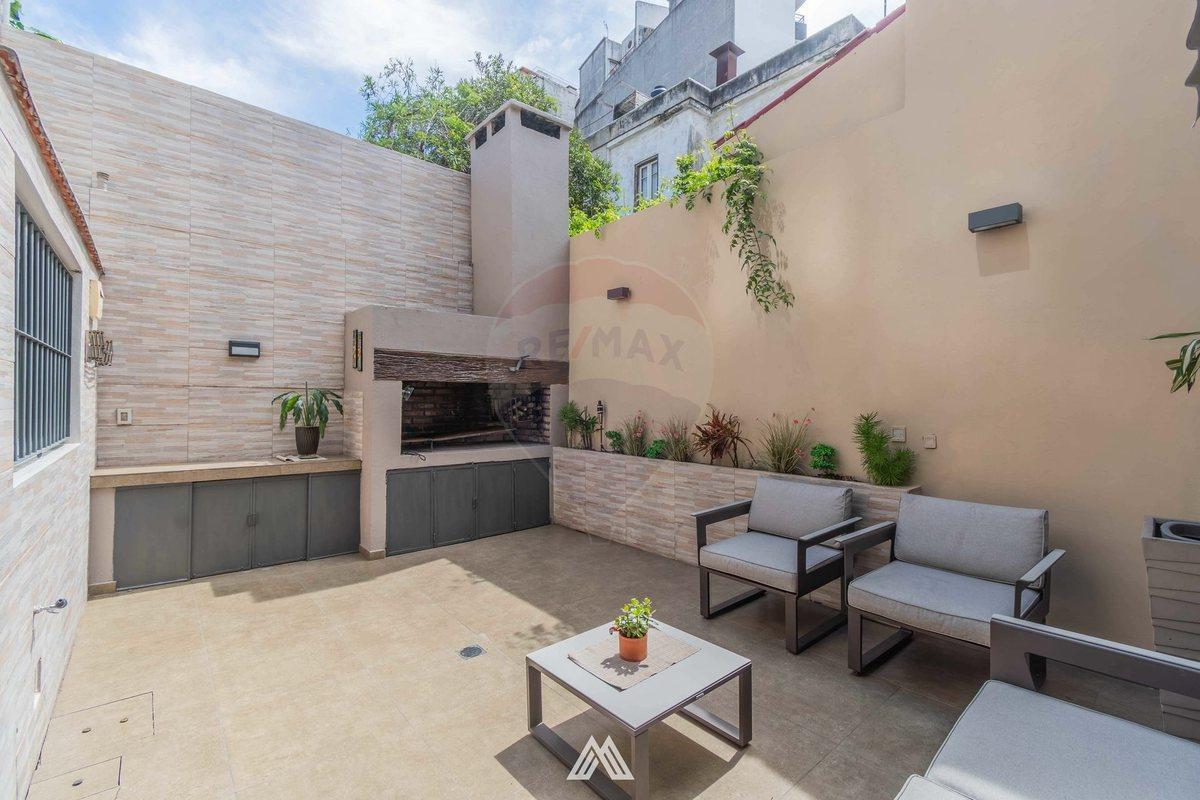 Venta casa Pocitos PU 4 dormitorios patio garaje