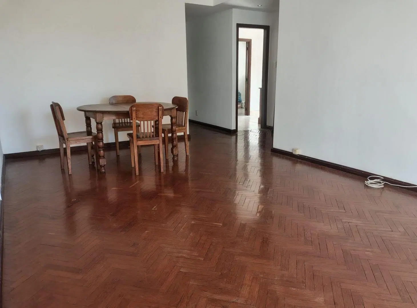 Alquiler apartamento Pocitos 2 dormitorios 2 baños 4