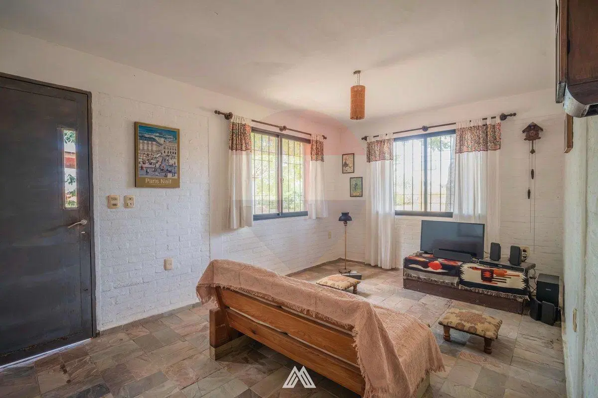 VENTA CASA 3 DORMITORIOS Y APTO JOAQUÍN SUÁREZ 2