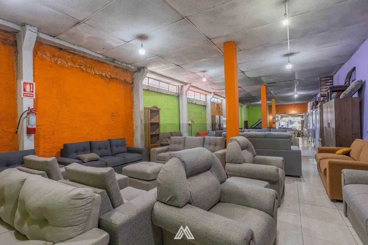 Venta local zona comercial de 8 de octubre Unión 1