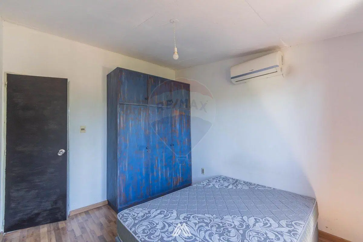 Venta duplex de 2 dormitorios con patio en Pando 3
