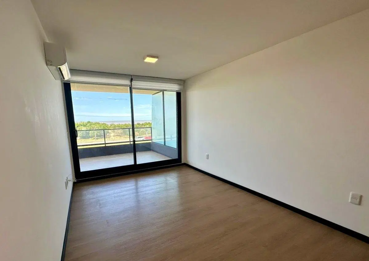Venta apto rambla Barra de Carrasco 1 dormitorio 2