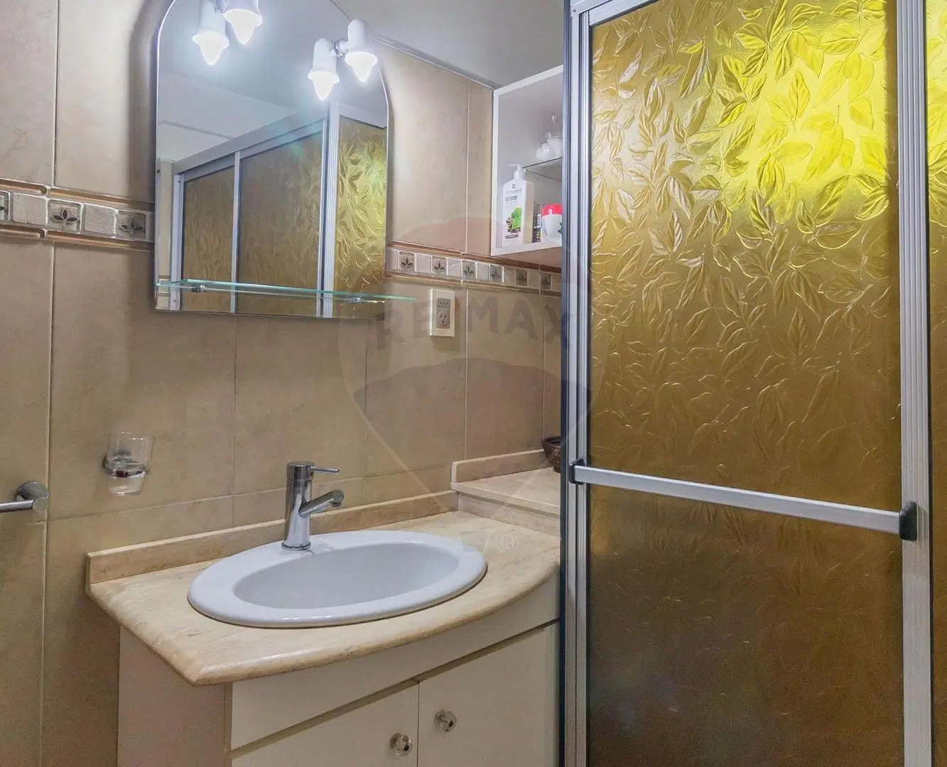 Venta Casa de 3 dormitorios y piscina en Atlantida 4