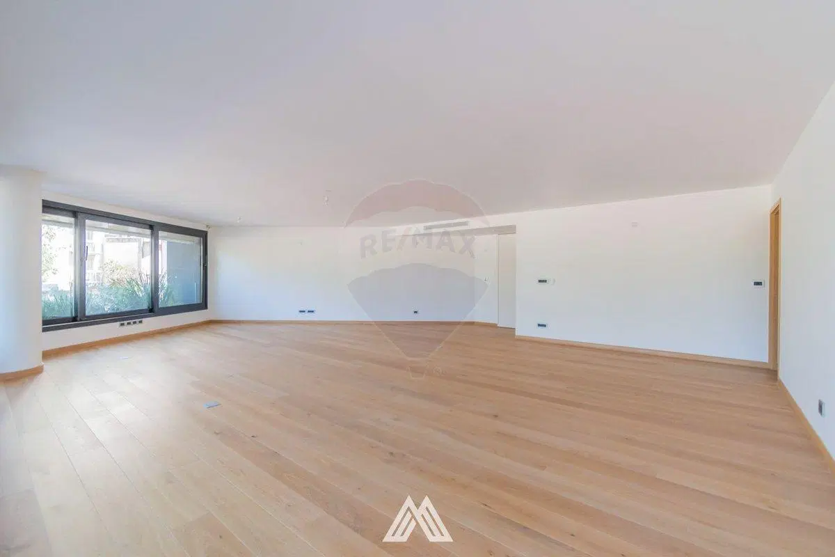 VENTA APTO GOLF 3 DORM EN SUITE 2 GJE 2