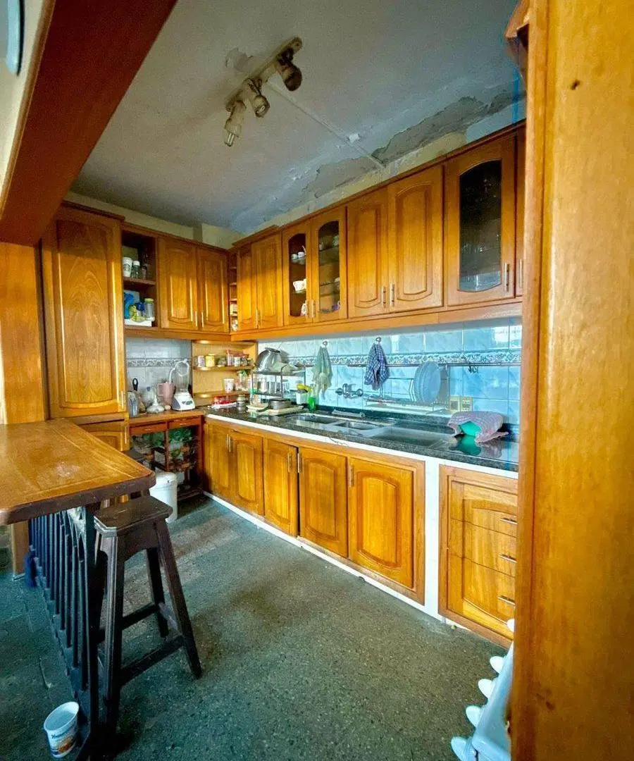 VENTA CASA 4 DORMITORIOS, GALPON BELVEDERE 8