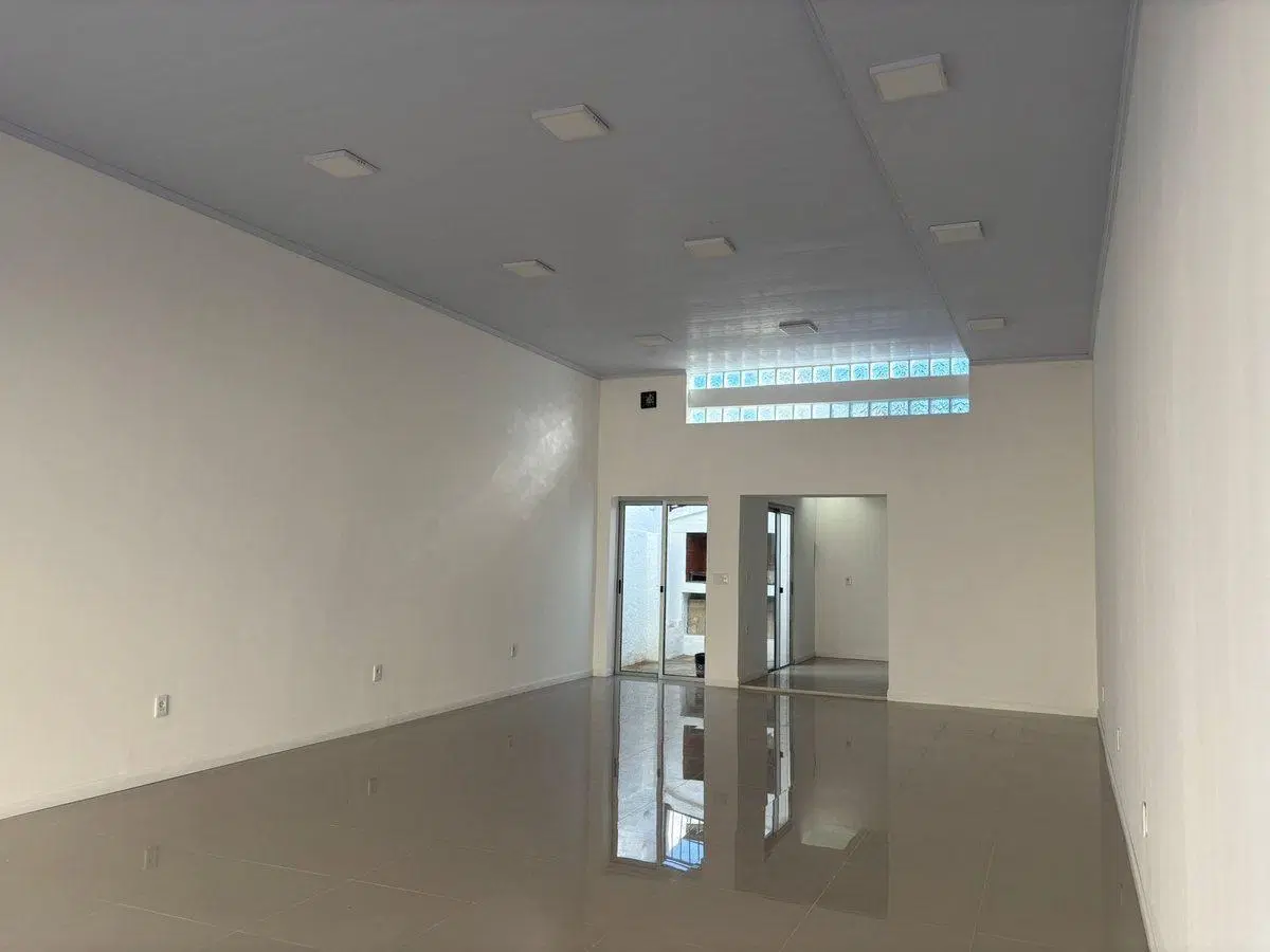 Alquiler de local comercial en el centro de Pando 4