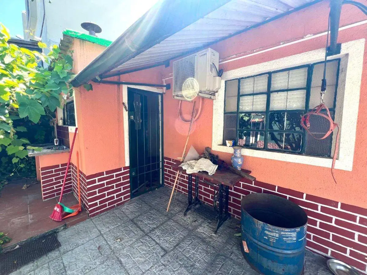 Venta casa Pando 2 o 3 dormitorios jardin y garaje 2