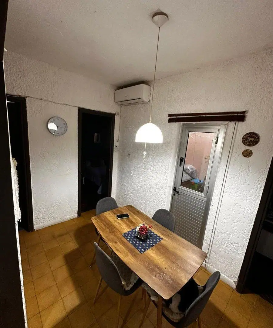 Venta casa dos dormitorios cochera Malvin 3