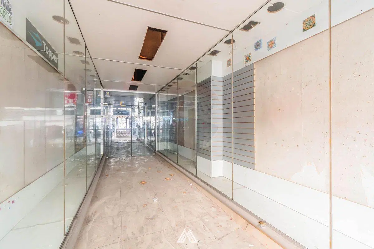 VENTA LOCAL COMERCIAL CORDON P/ALTA Y DEPOSITO 2