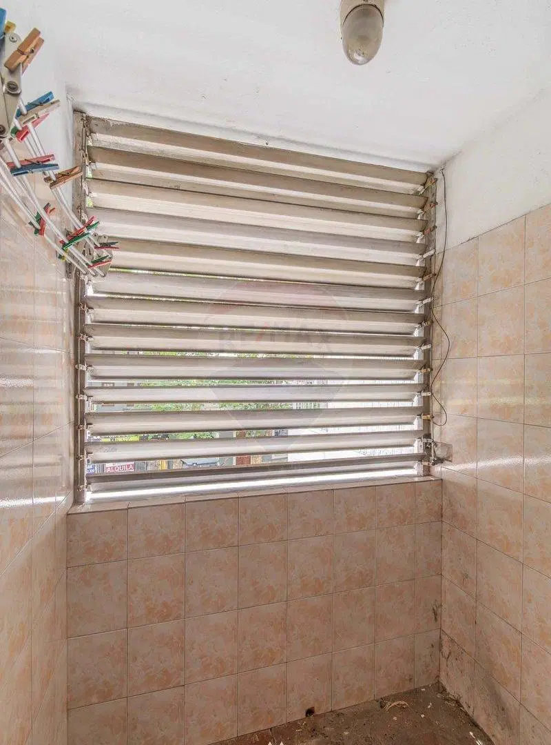 VENTA APARTAMENTO POCITOS 2 DORMITORIOS Y GARAJE 2