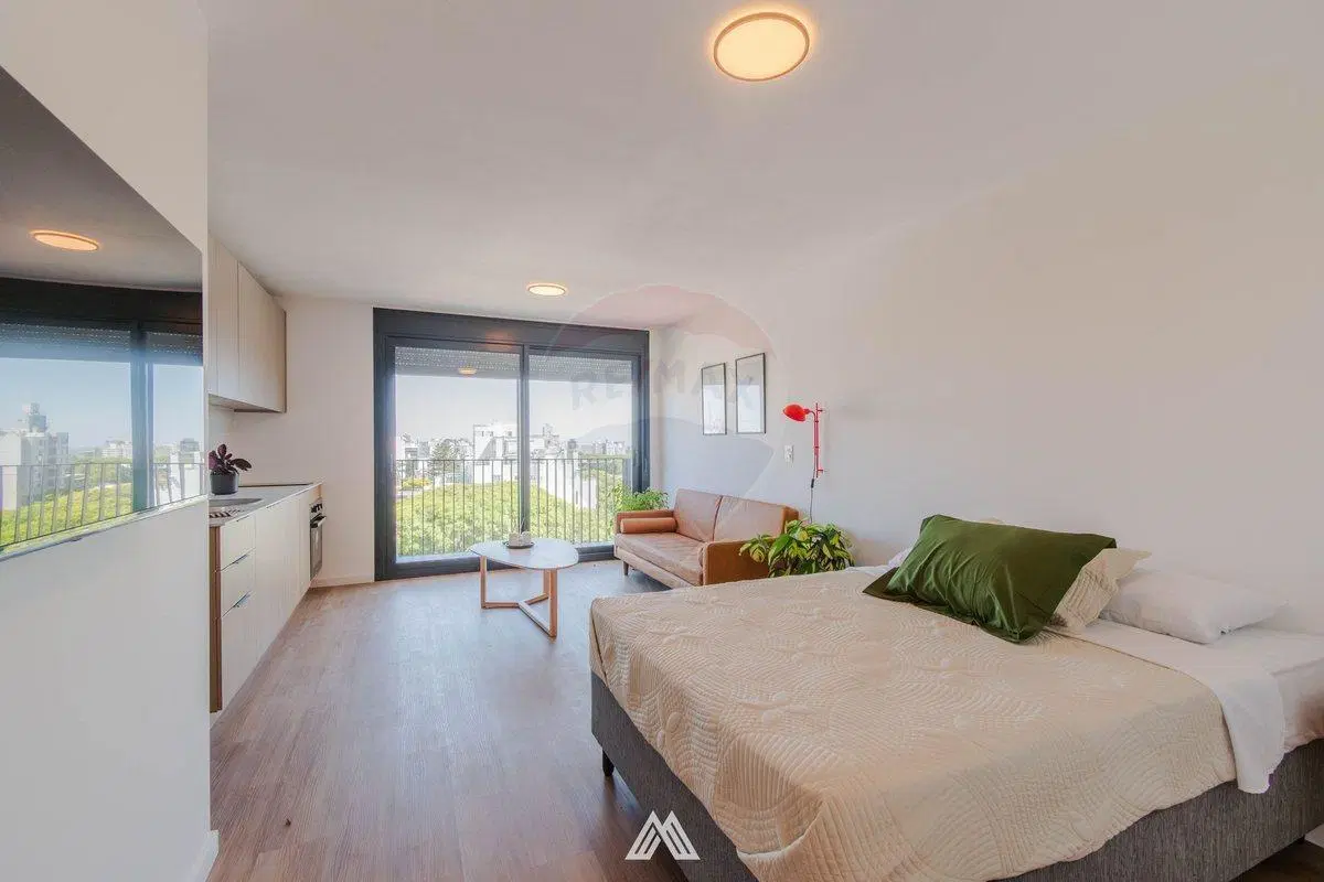 VENTA POCITOS  MONOAMBIENTE BALCON ESTRENA YA 4