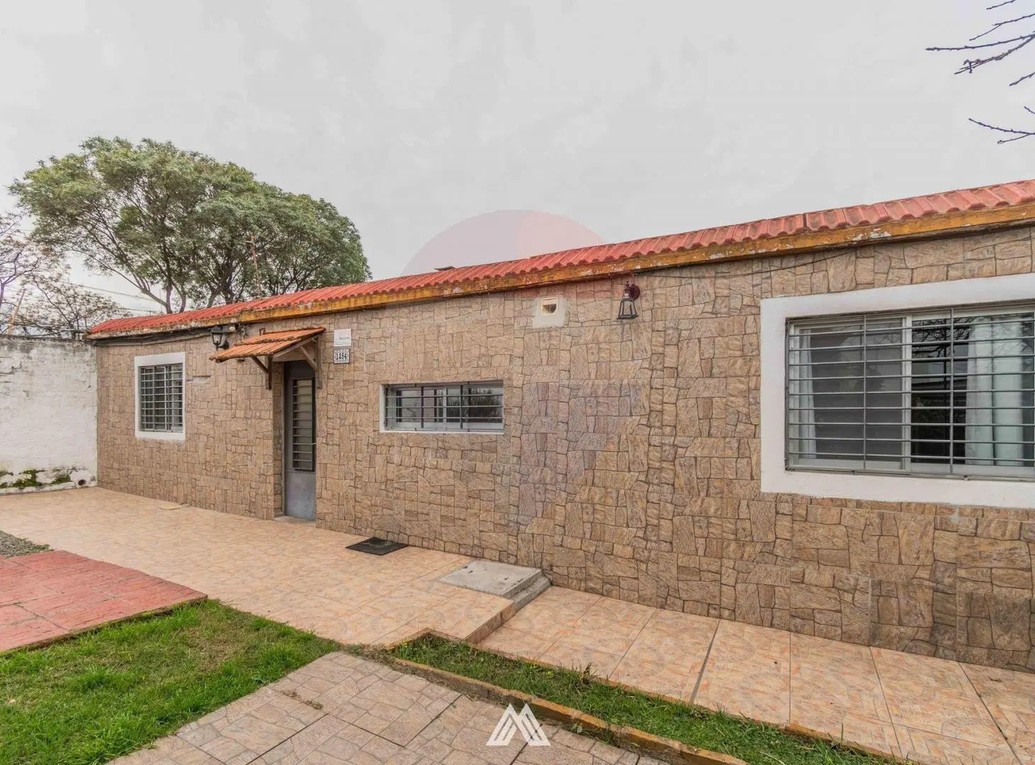 CASA EN VENTA EN BELVEDERE 3D 1B GRAN TERRENO 1