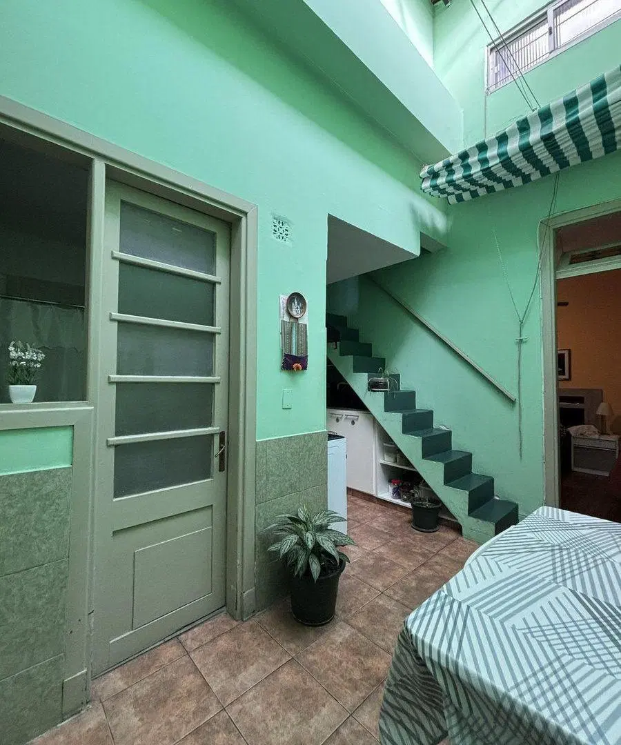VENTA APARTAMENTO REDUCTO UN DORMITORIO AZOTEA 3