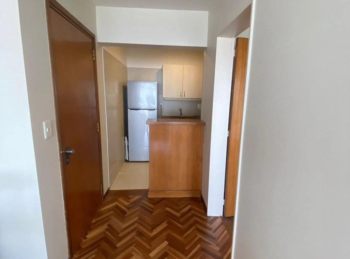 Apartamento 1 dorm en Alquiler semiequipado - Golf 2