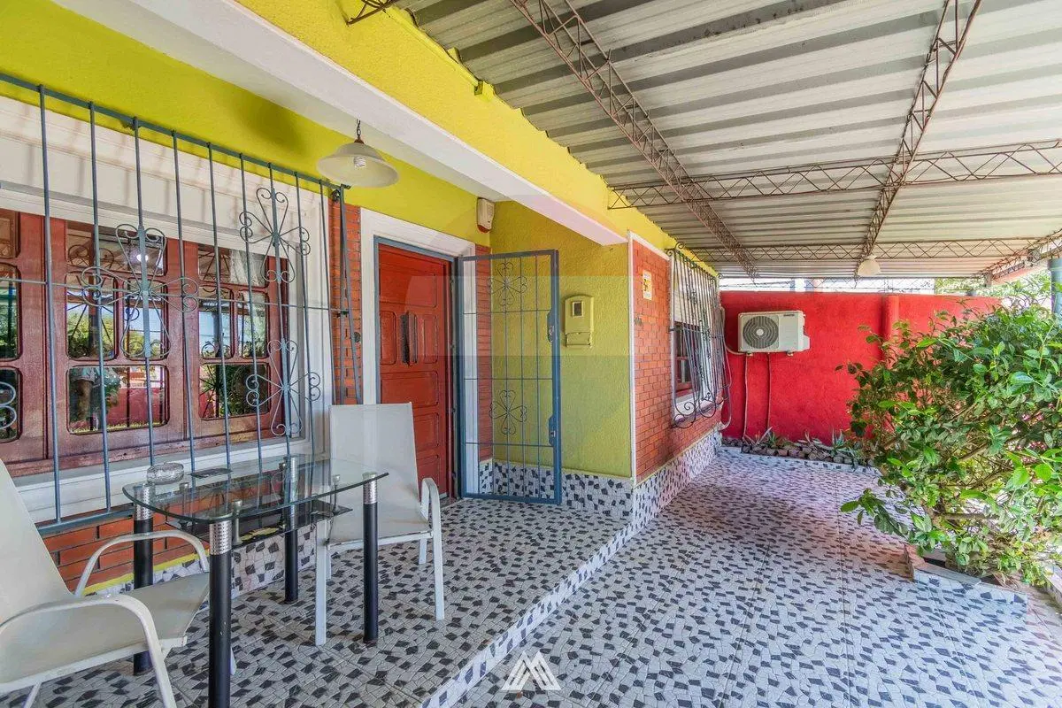 Venta de casa dos o tres dormitorios Pando 3