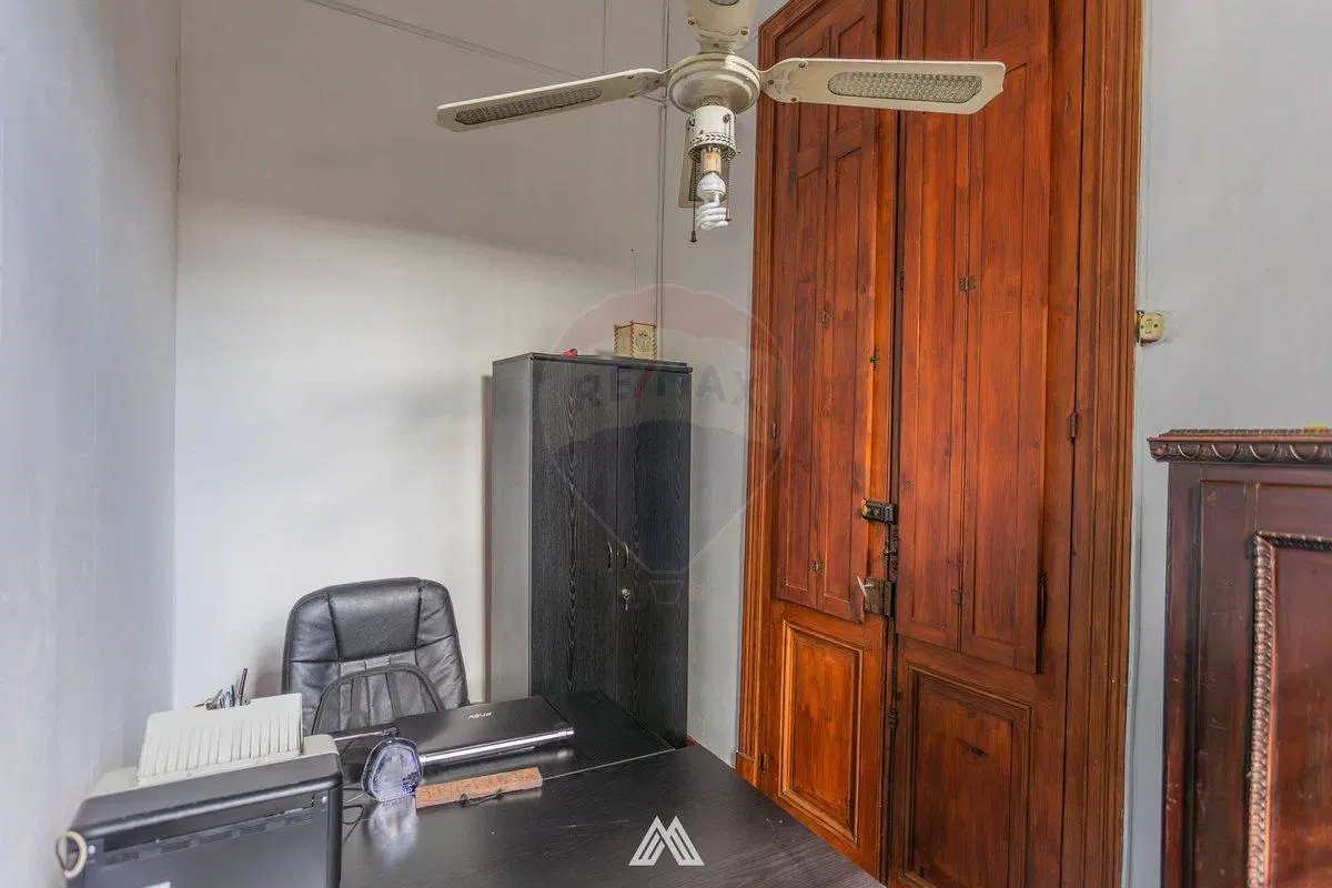 Venta casa 4 dormitorios 3 baños Tres Cruces 2