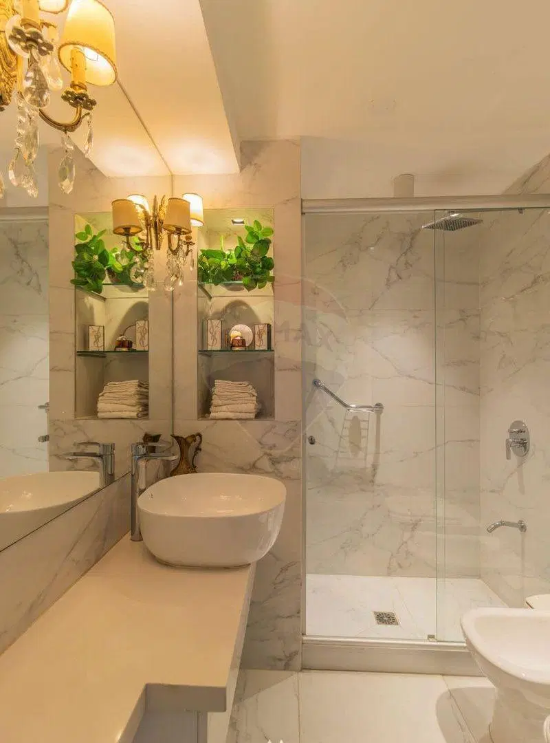 Venta apartamento tres dormitorios garaje Pocitos 5