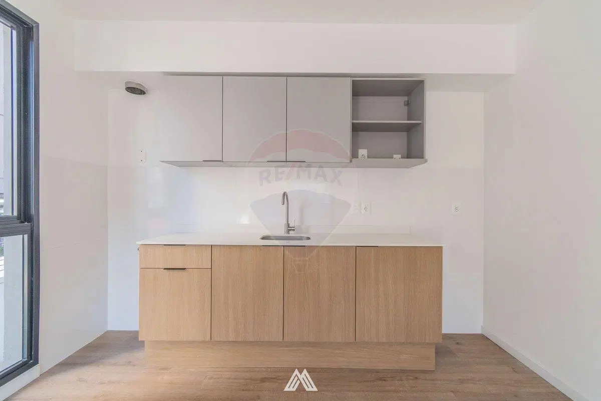 VENTA APTO 2 DORMITORIOS Y PATIO 3 CRUCES ESTRENAR 4