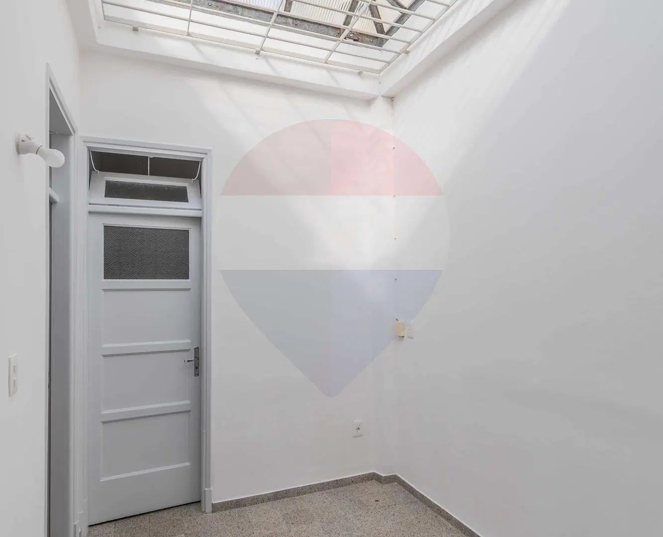 VENTA APARTAMENTO DOS DORMITORIOS EN LA COMERCIAL 4