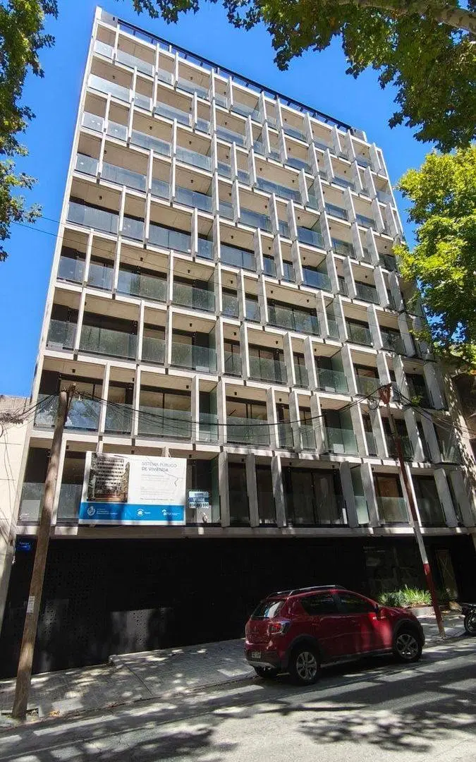 Venta apartamento 1 dormitorio con cochera, Centro 4