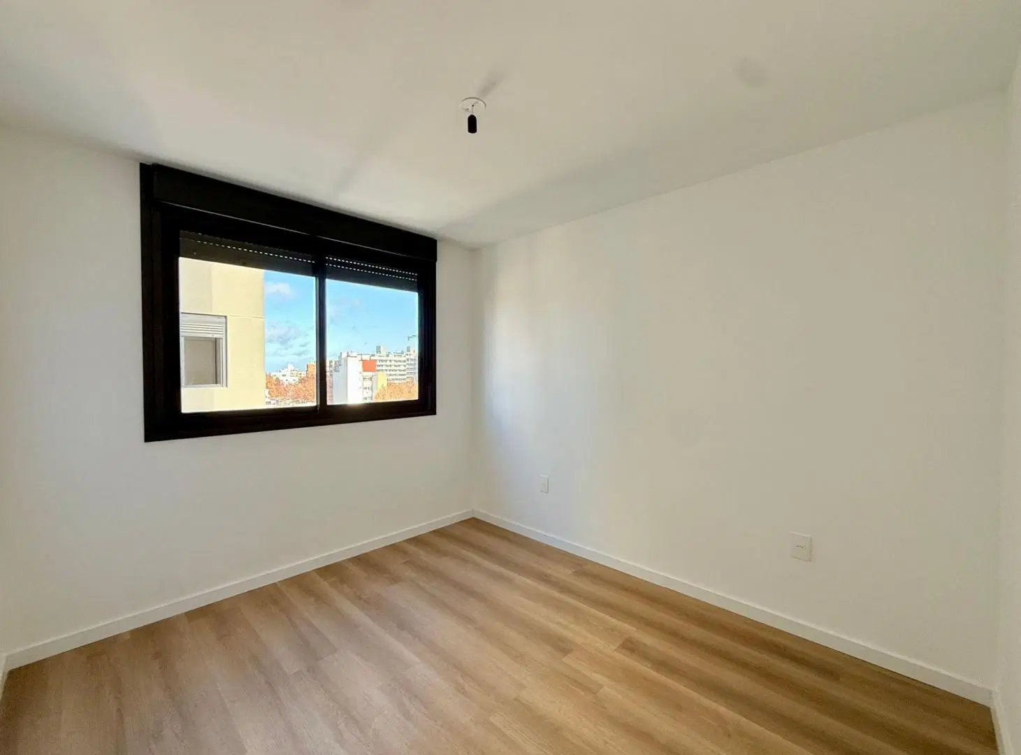 Alquiler apartamento 1 dormitorio Cordón garaje 3