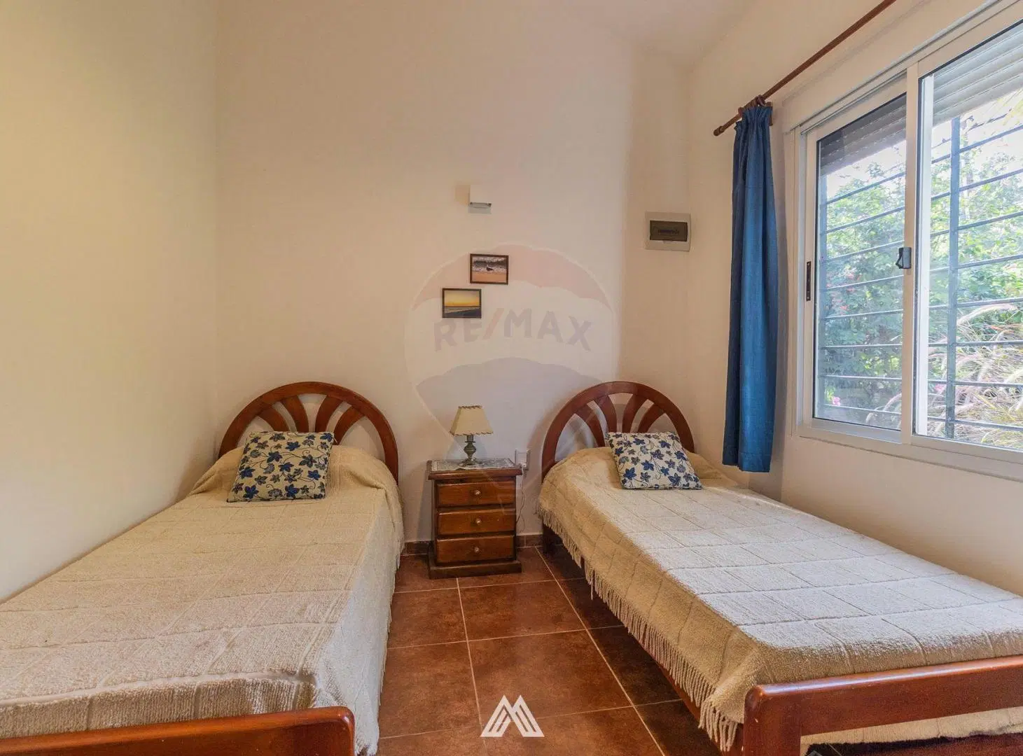 Venta casa dos dormitorios y garaje en San Luis 1