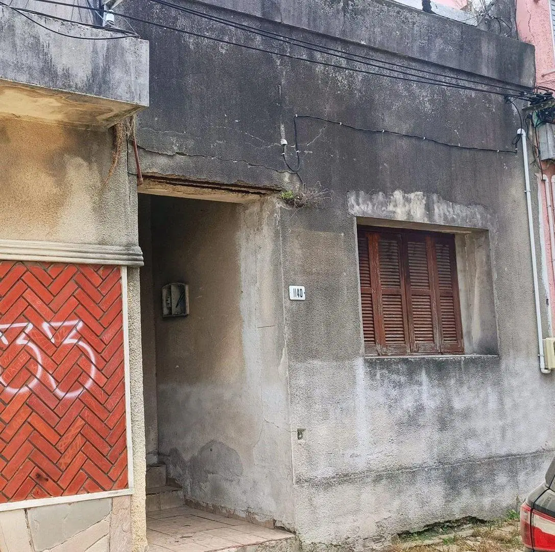Venta de casa a reciclar en Pando 2