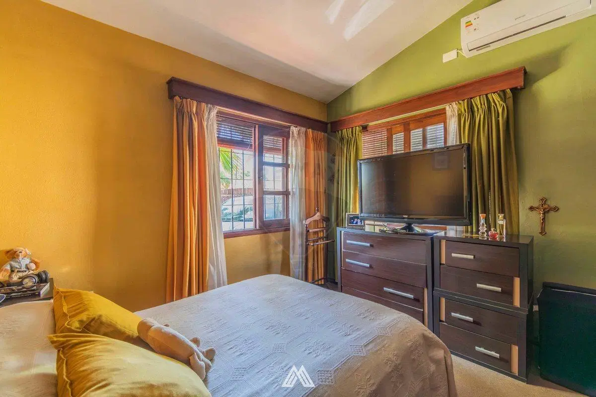 VENTA-Casa 5 dorm-bbcoa-piscina-PARQUE del PLATA 4