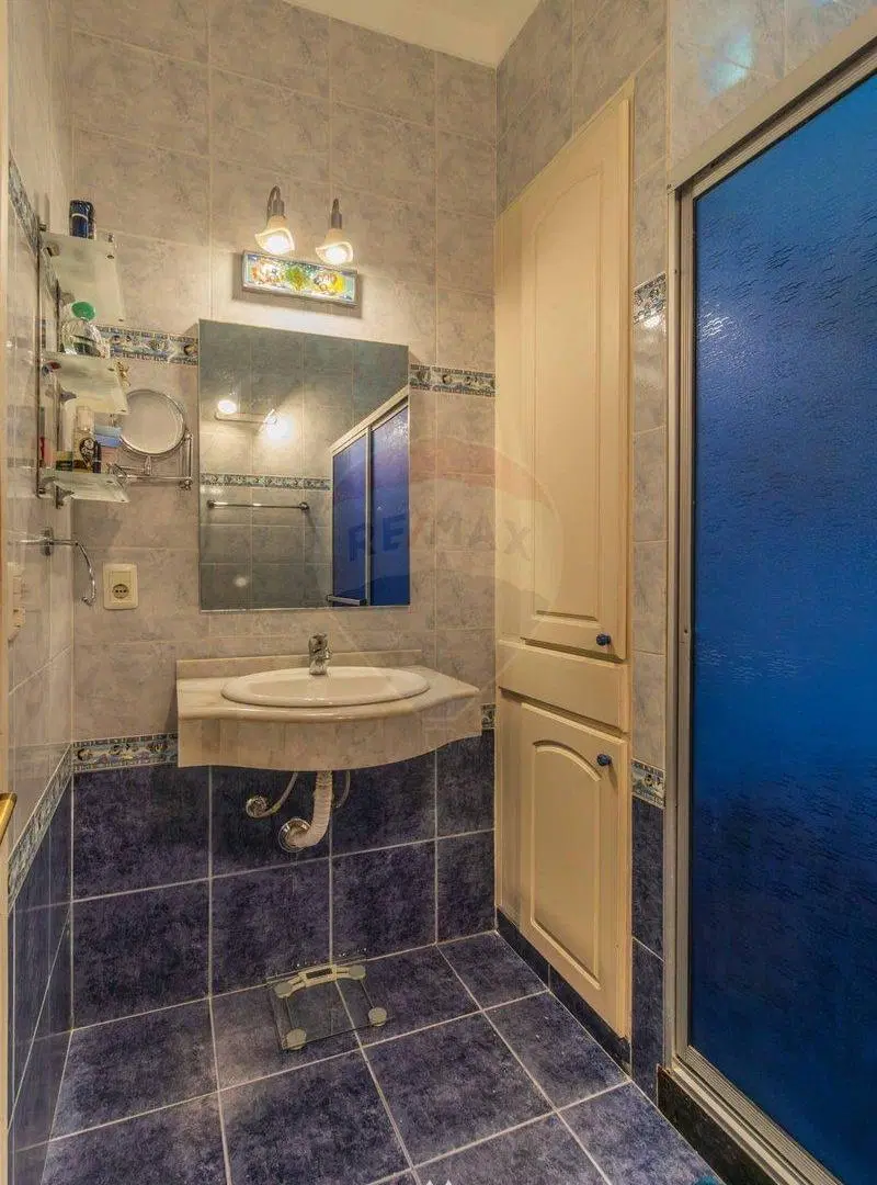 Venta casa de dos dormitorios y dos baños Buceo 5