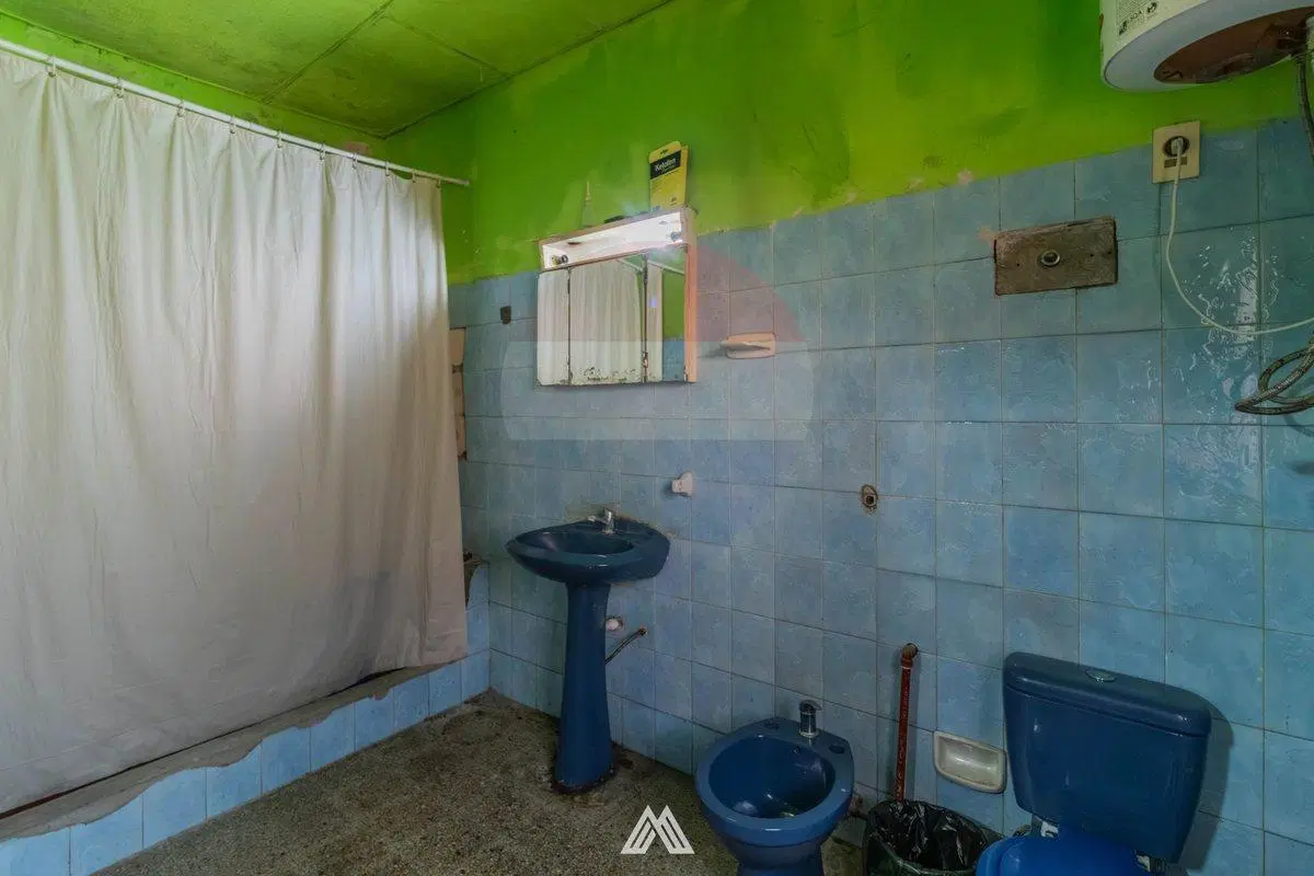 Venta 2 Casas Padrón Único c/Patio, Garaje La Teja 5