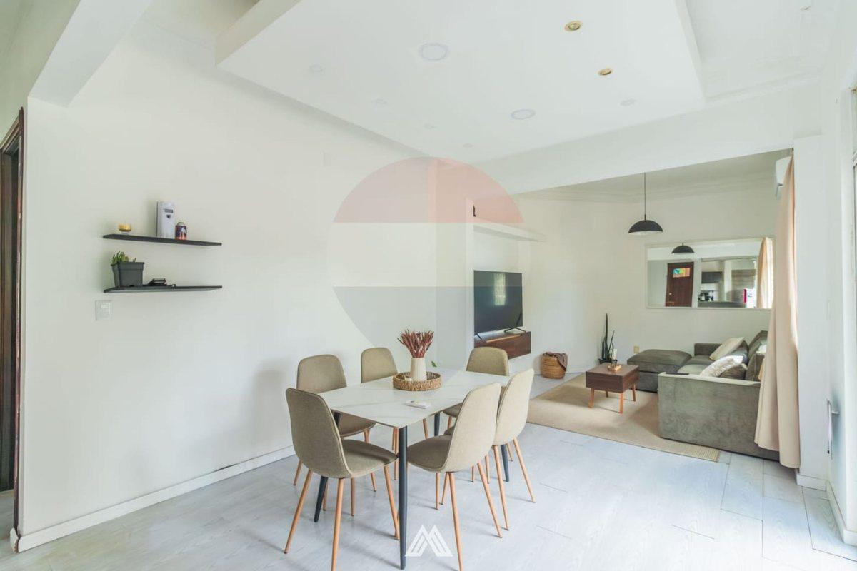 VENTA LOCAL COMERCIAL EN PUNTA CARRETAS CON RENTA