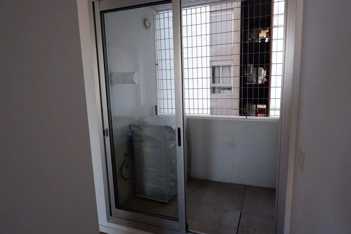 VENTA APARTAMENTO 2 DORM GARAGE CENTRO CON RENTA 5
