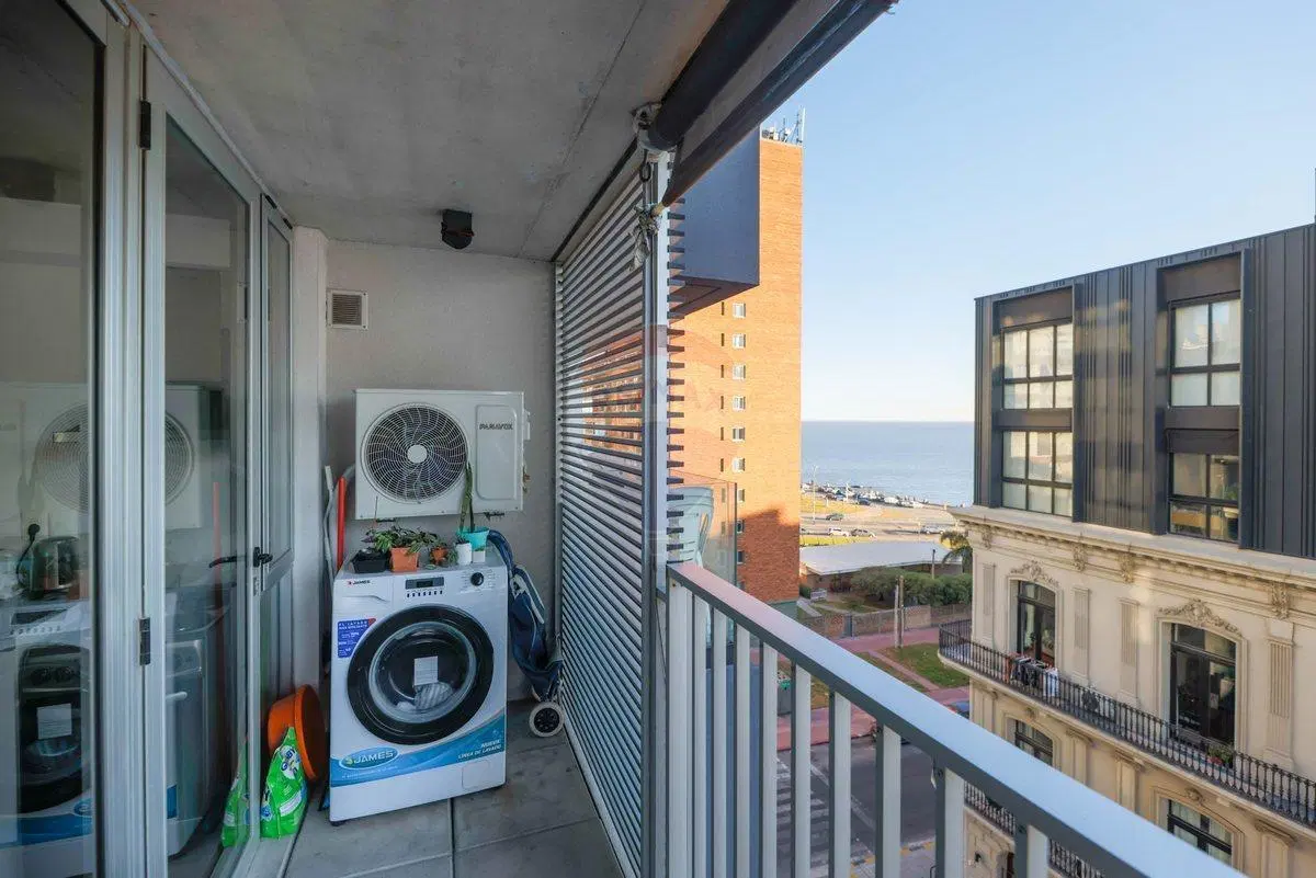 VENTA APARTAMENTO 2 DORMITORIOS BARRIO SUR RENTADO 5