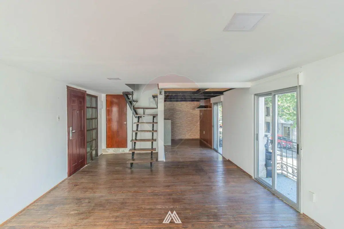 VENTA APTO CON RENTA, 2 DORM Y ESTUDIO EN CENTRO 1