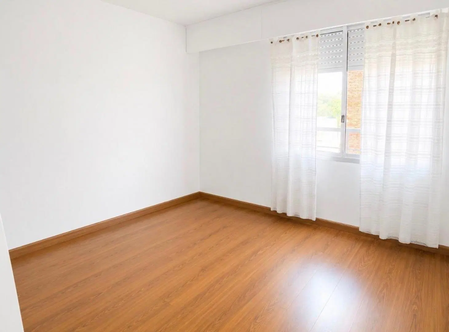 ALQUILA APTO 2 DORM 2 BAÑOS BALCON TERRAZA BUCEO 5