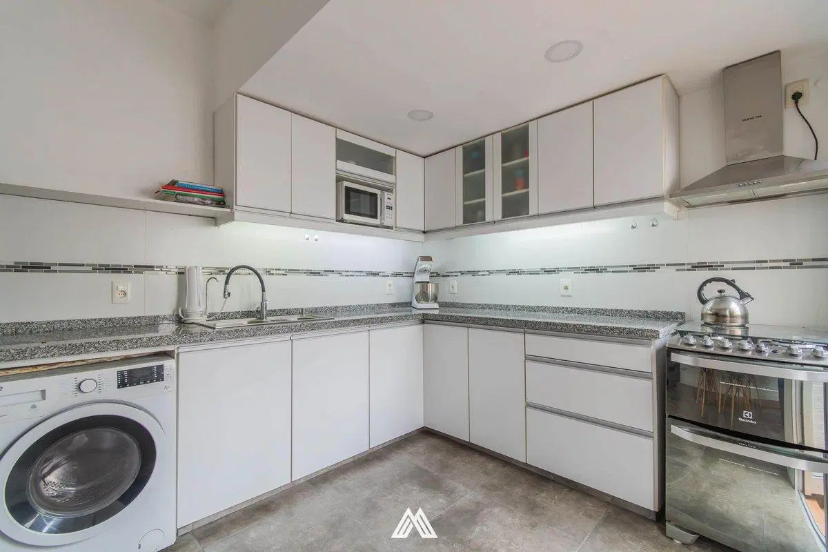 Venta de Apartamento dos dormitorios Cordon Sur 3