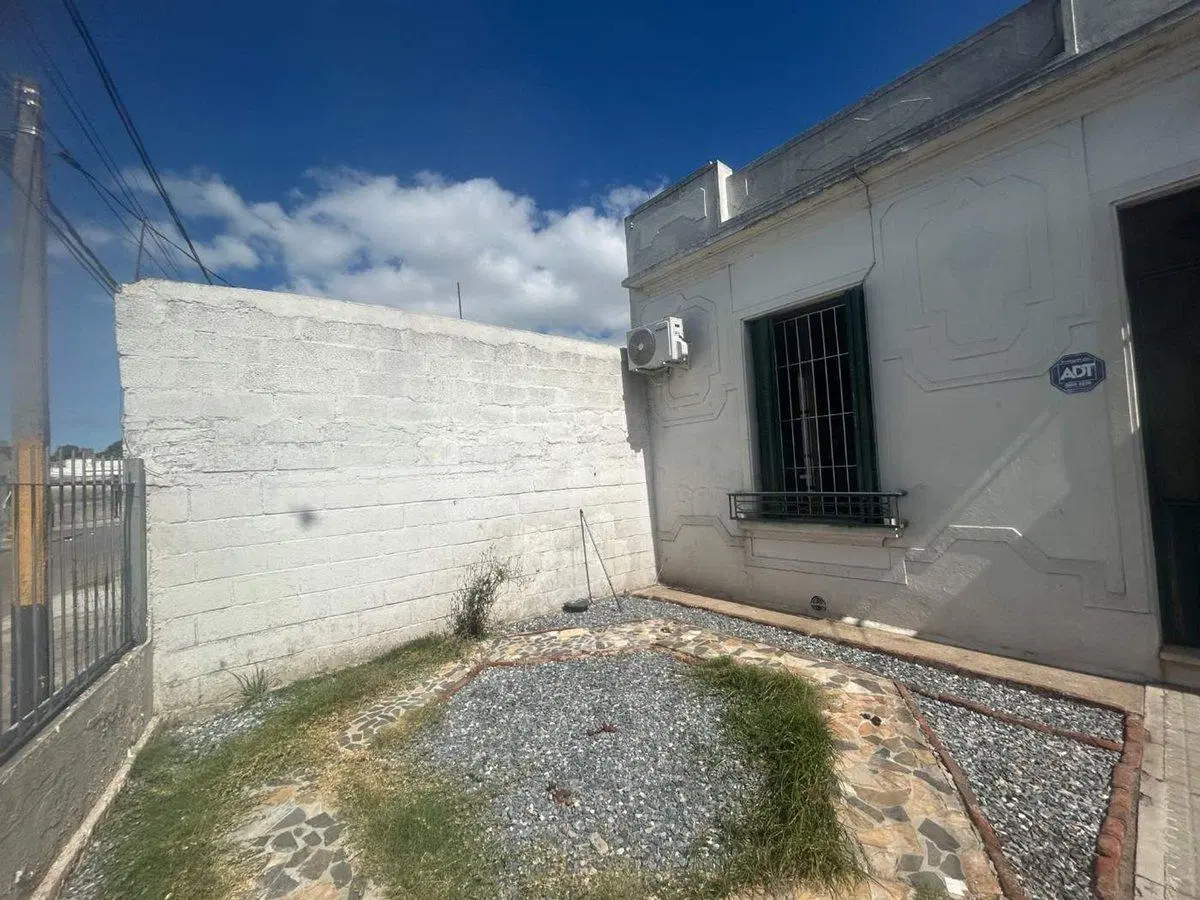 VENTA CASA EN UNIÓN, 8 DORMITORIOS, GARAJE 3