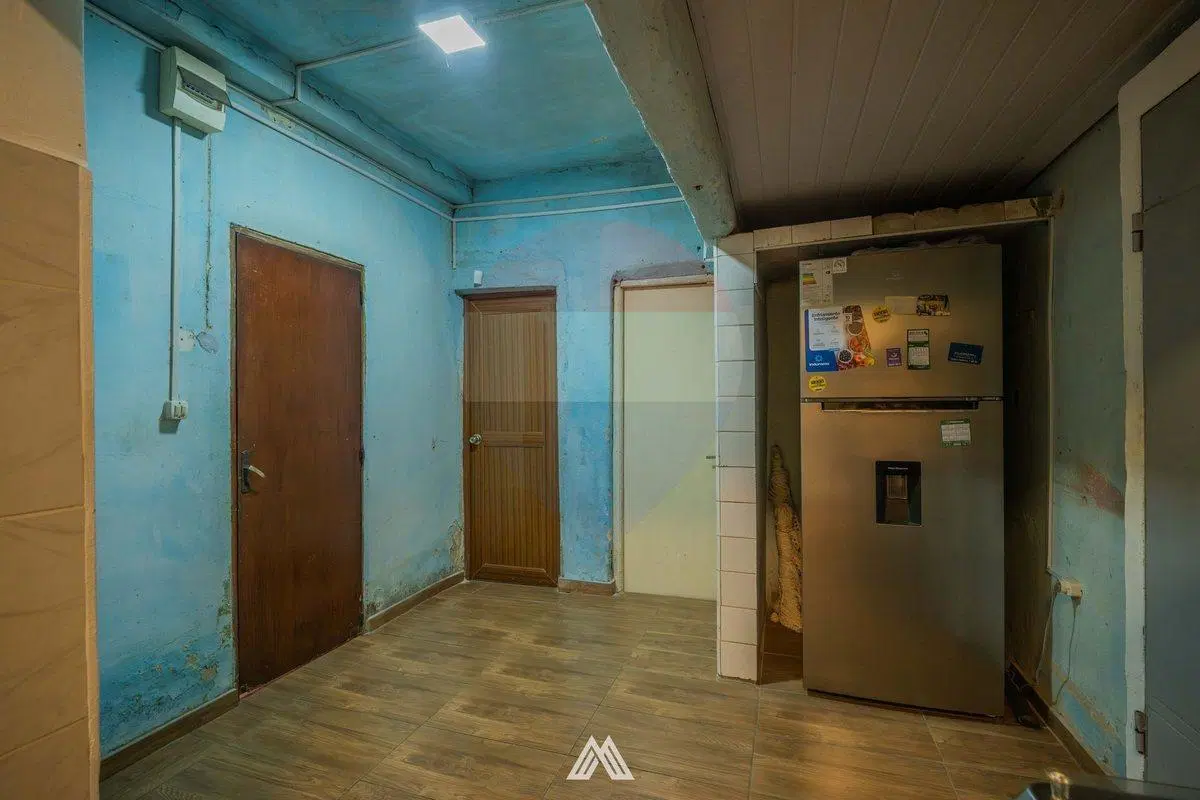 VENTA CASA 2 DORMITORIOS Y APTO LAS PIEDRAS 3