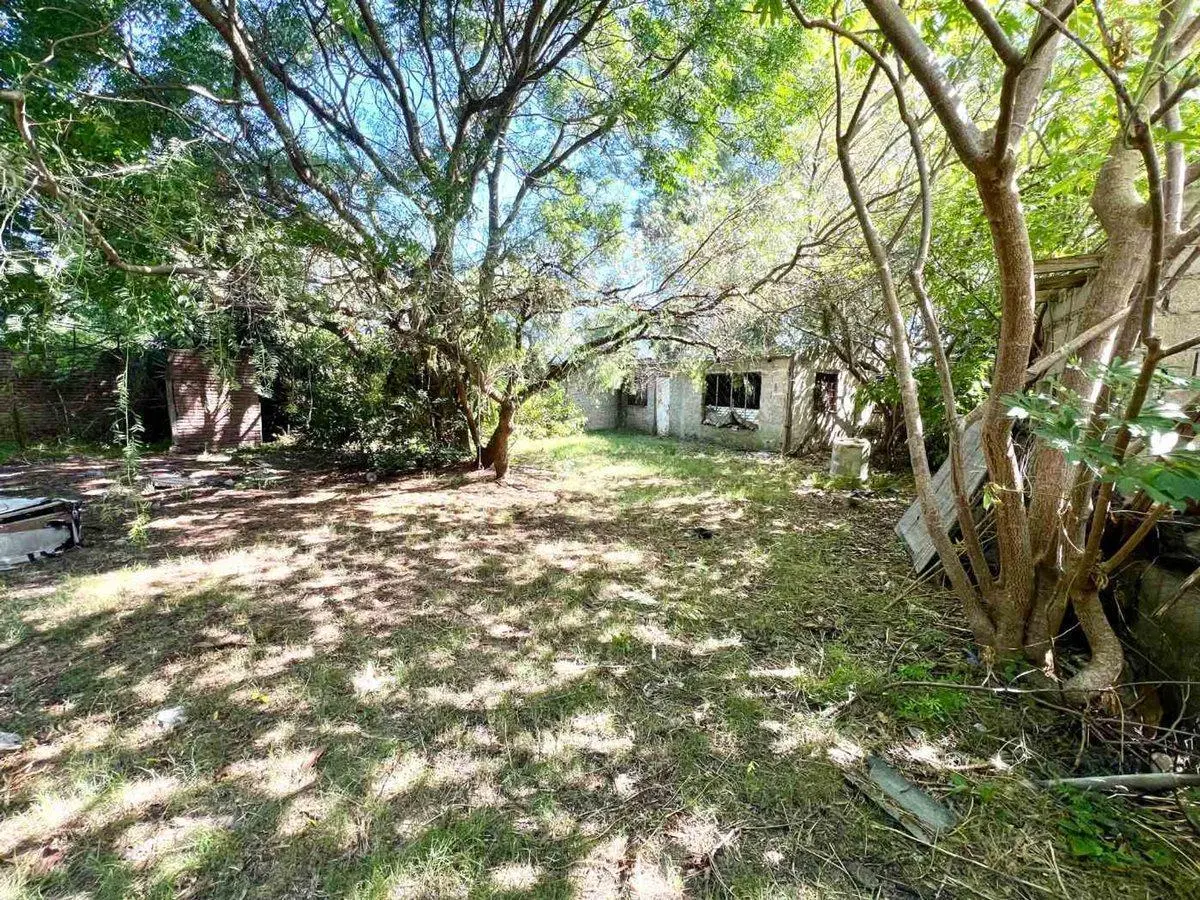 VENTA DE CASA A RECICLAR EN EL PINAR 5