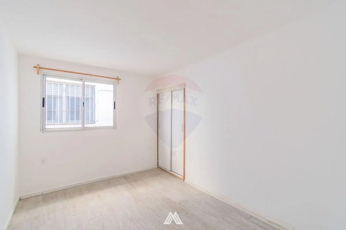 Venta apartamento dos dormitorios Brazo Oriental 4