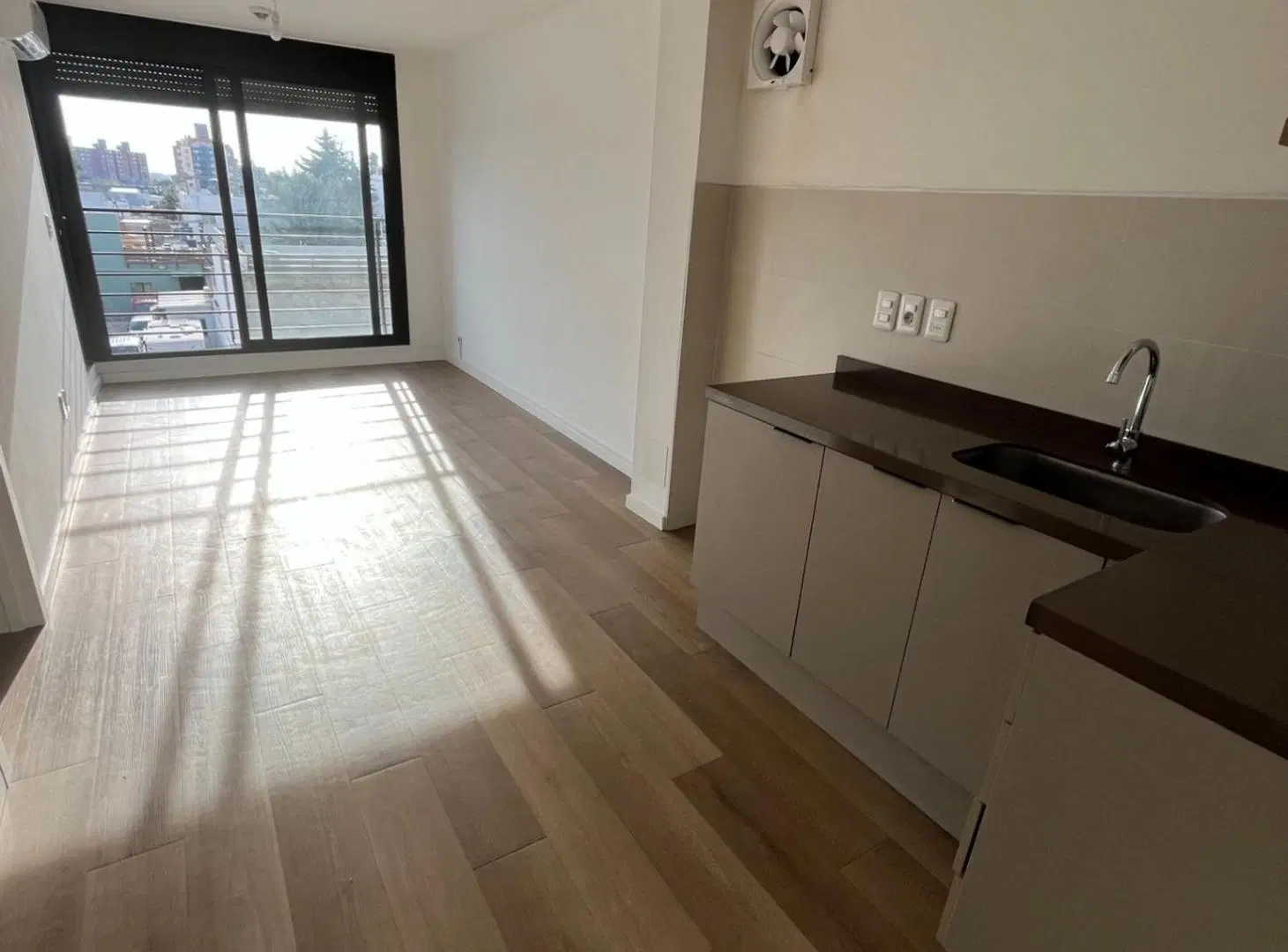 ALQUILER APTO 1 DORM GGE BALCON LA BLANQUEADA 3