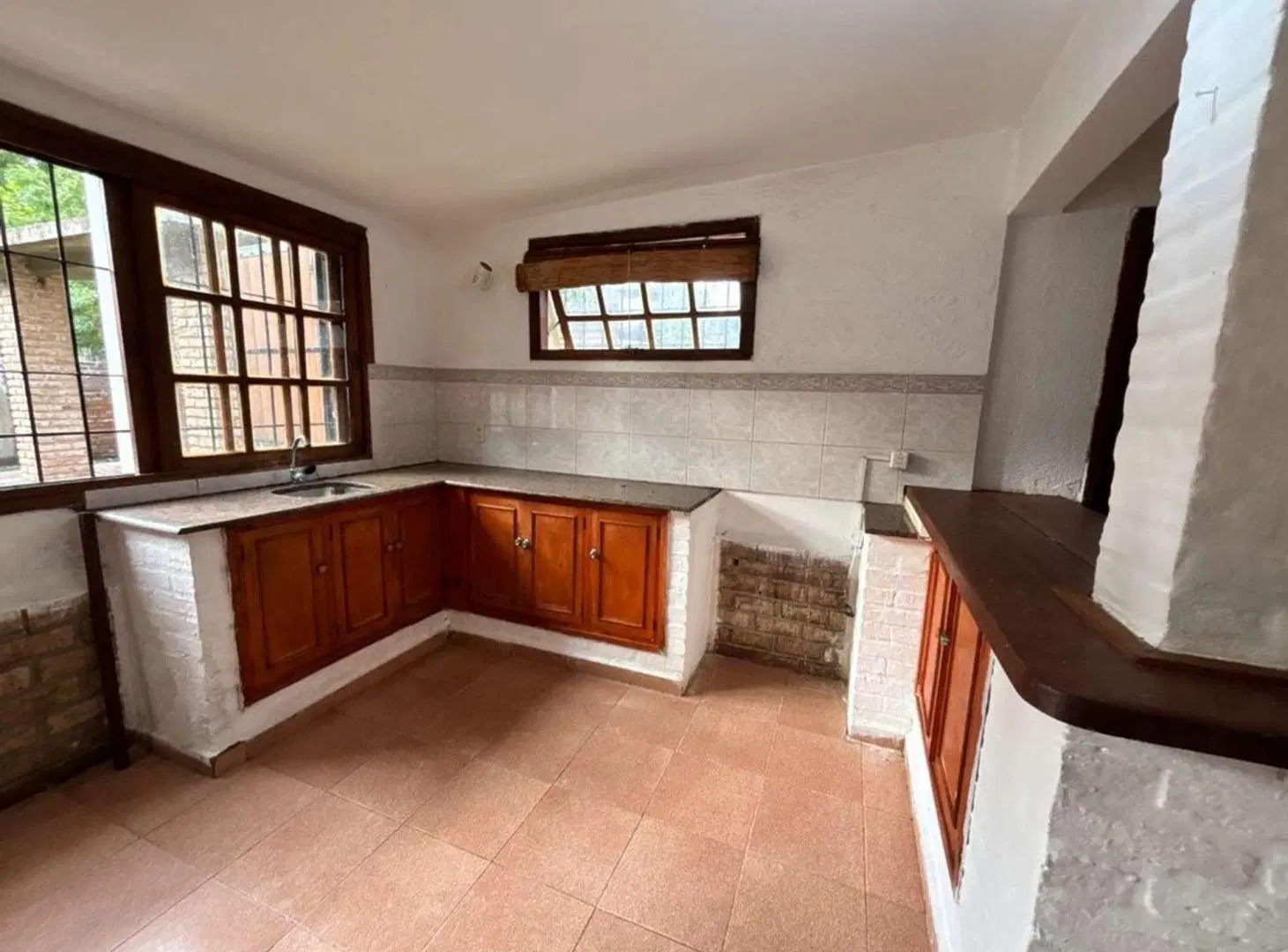 ALQUILER 3 CASAS CON COCHERA EN SAN LUIS 2