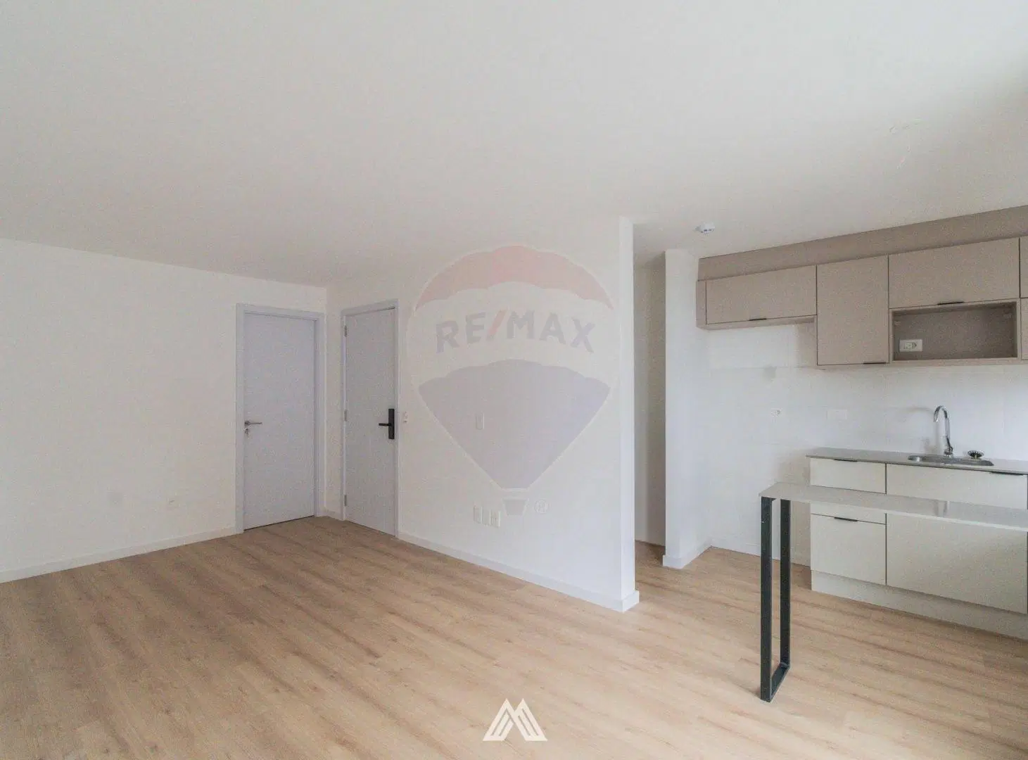 Venta apto Parque Batlle 2 dorm c/cochera ley VIS 4