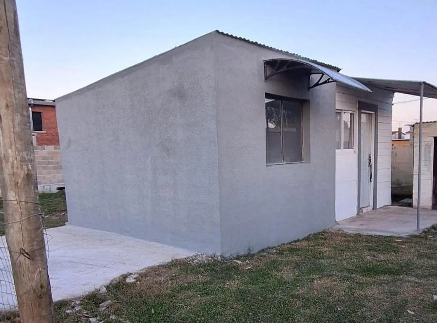 Alquiler casa 1 dormitorio y cochera en Pando 4